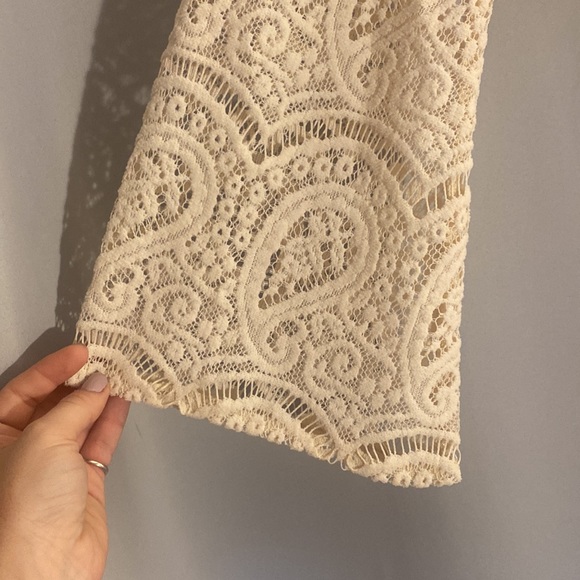 Lace Bell Sleeve Top - Picture 2 of 2